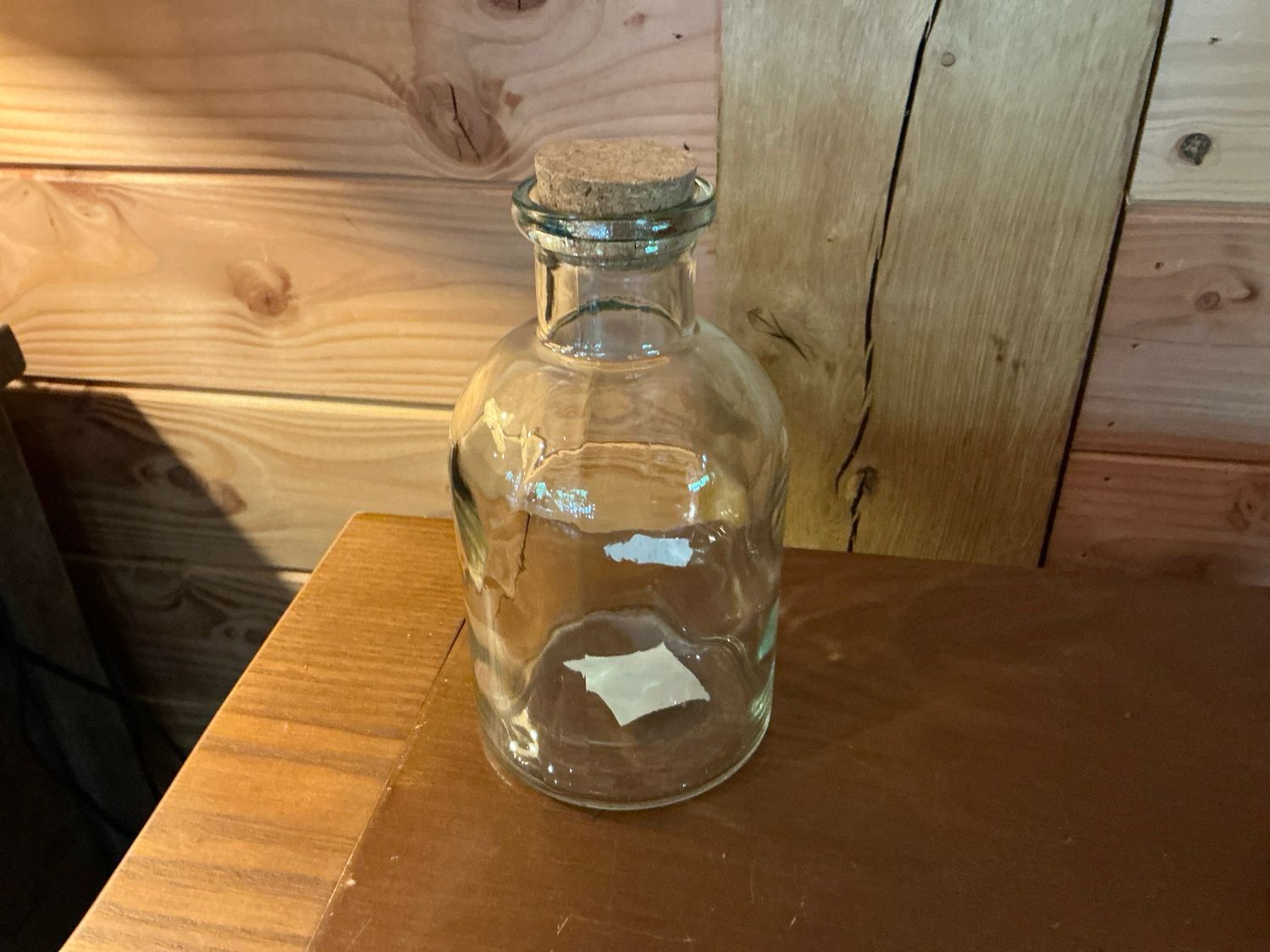 Fles - vaas met kurken dop