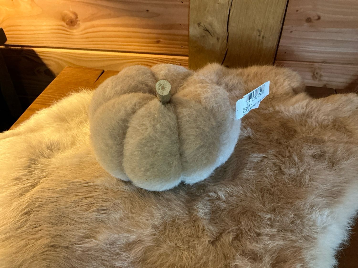 Stoffen pompoen ( beige) 13cm