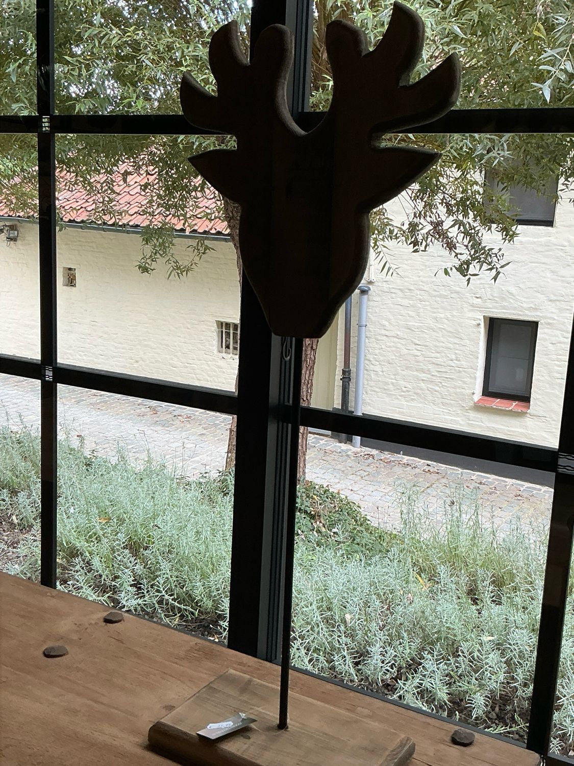 Rendierkop op voet 70cm hoog