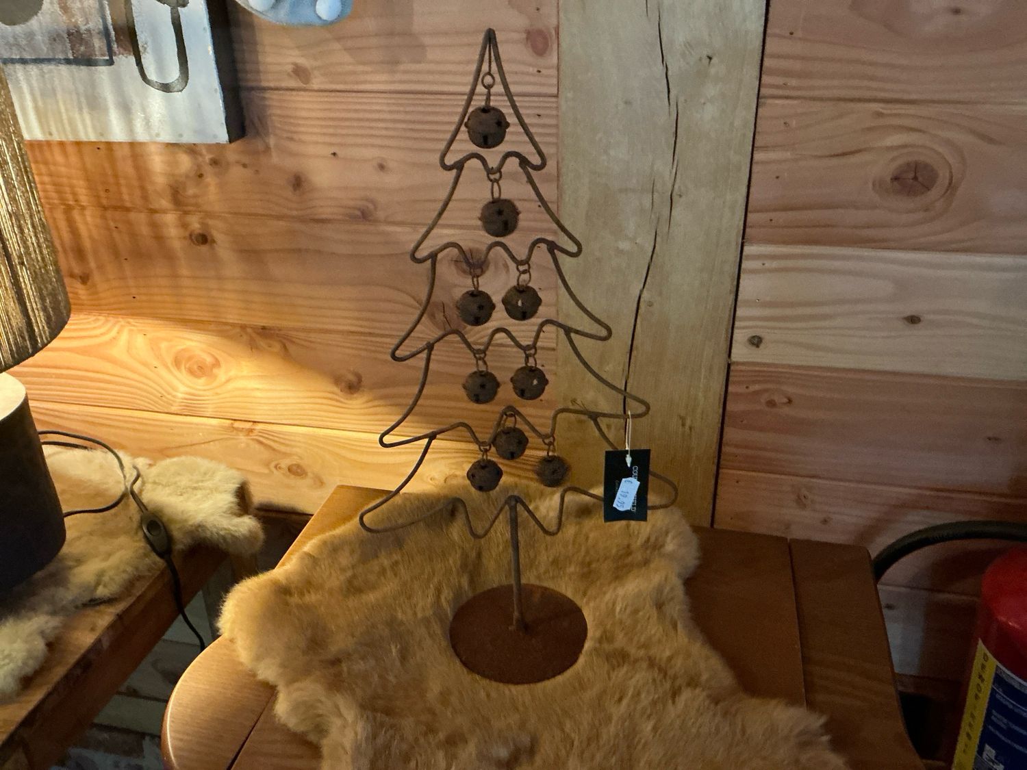 Roeste kerstboom 40x22cm