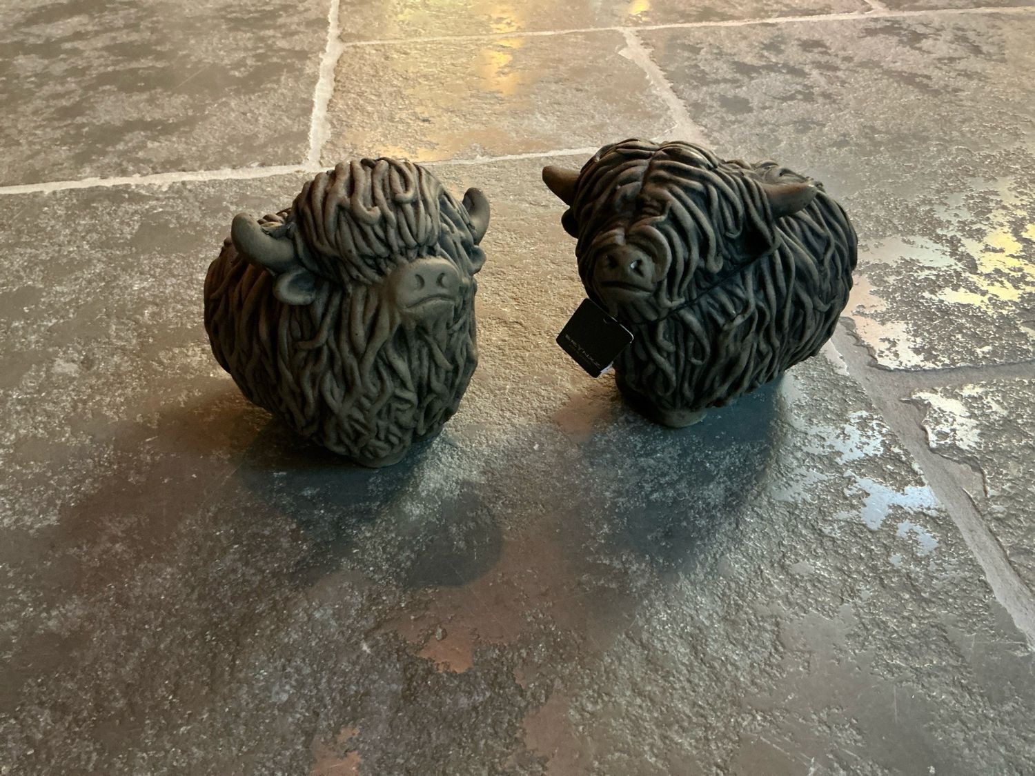 Set van 2 hooglanders 63x37x18cm