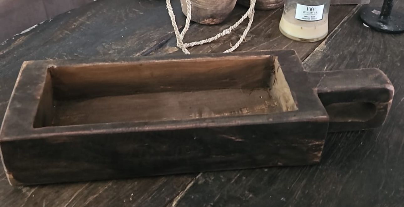 Houten bakje met handvat 45x15cm