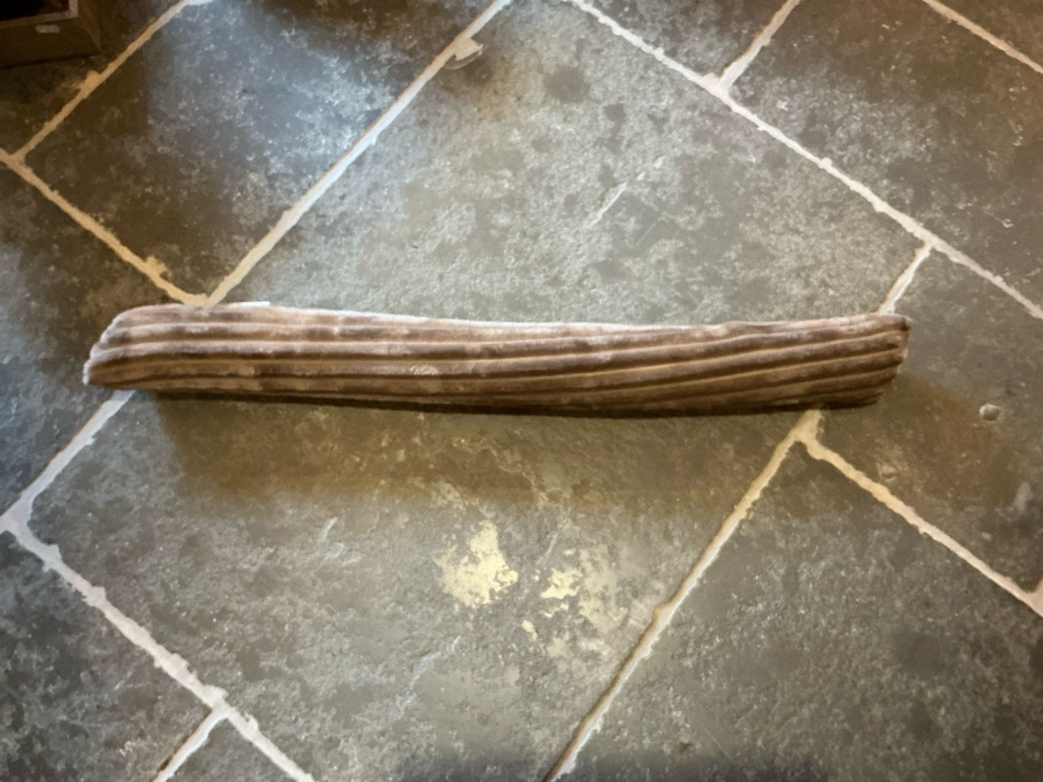 Tochthond bruin 88 cm