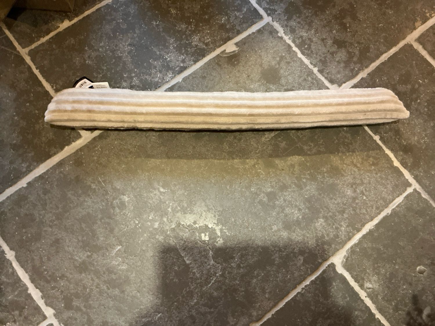 Tochthond beige 88cm