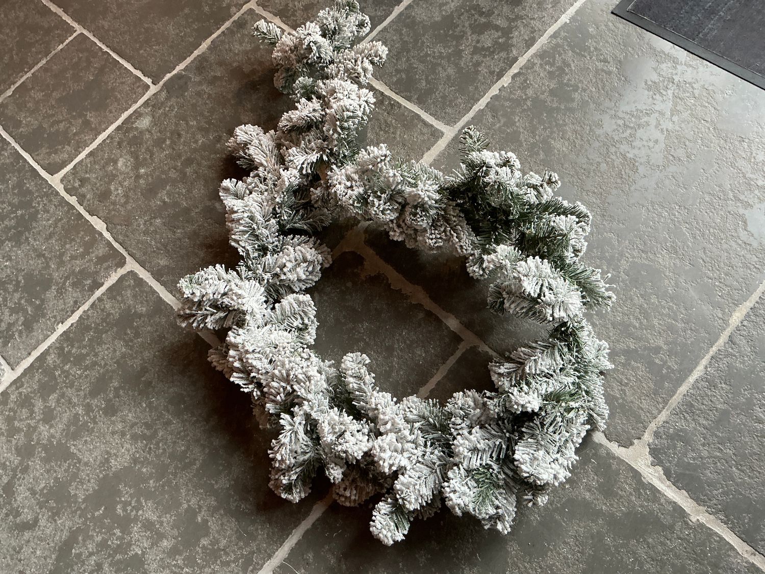 Gierlande met sneeuw