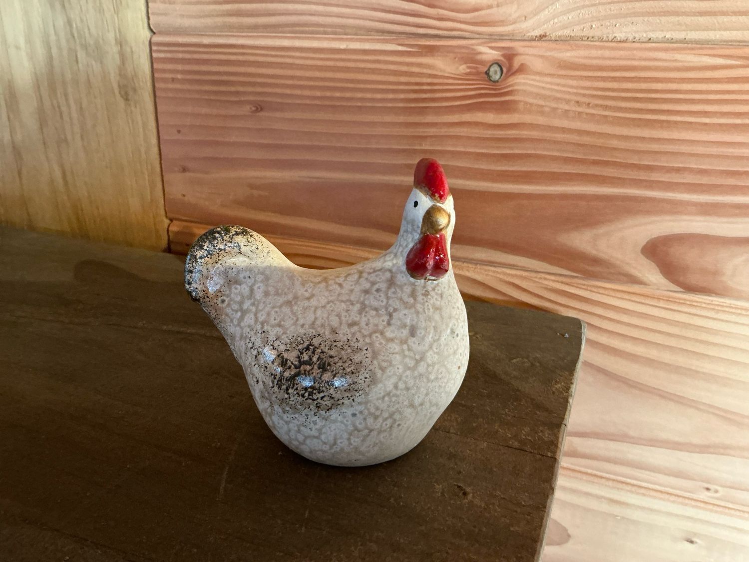 Kip wit -beige 11x11cm