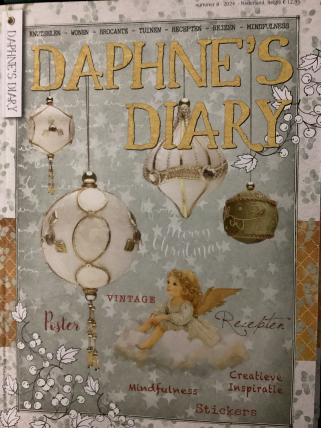 DAPHNE S DIARY NL  #8