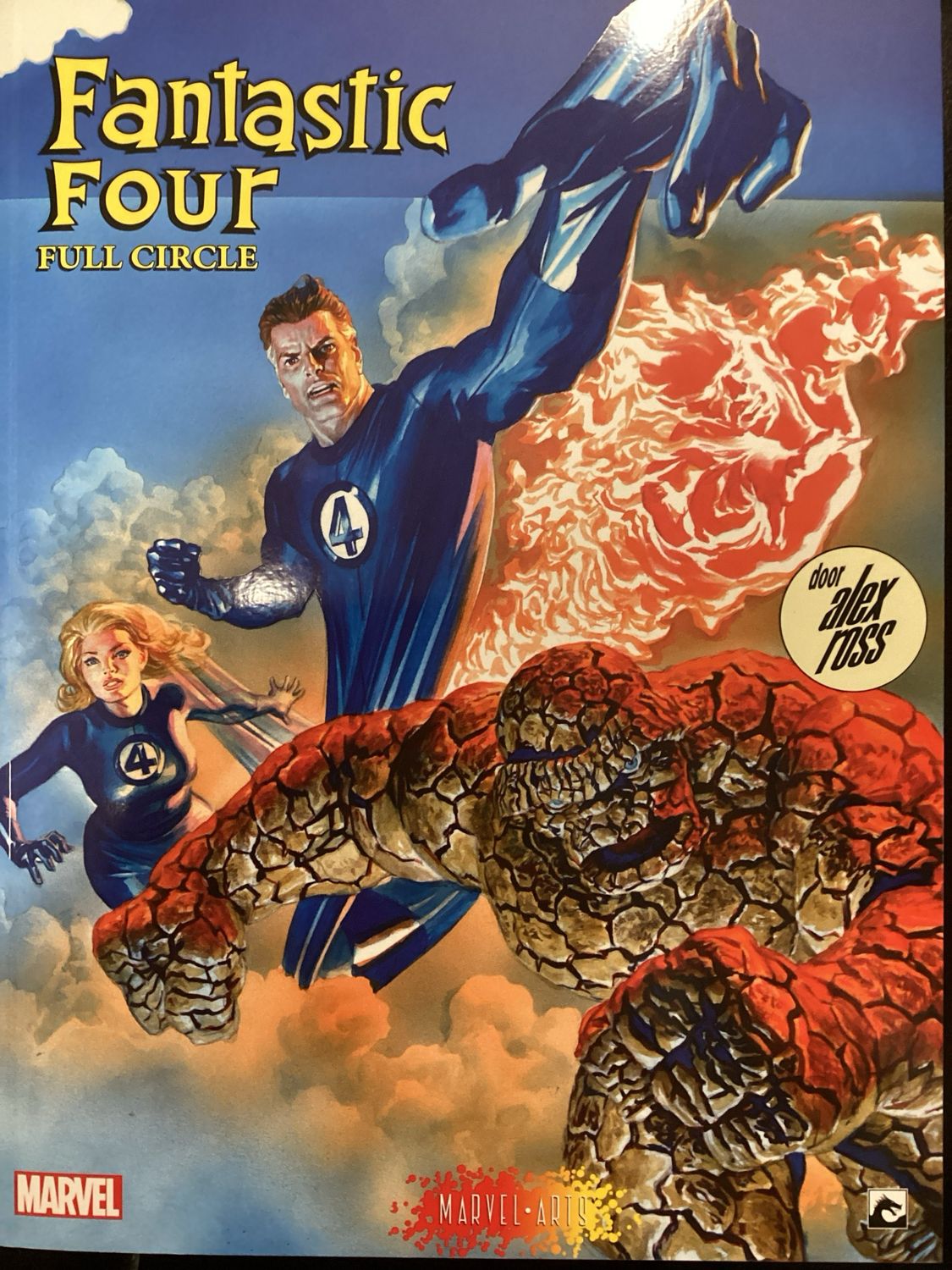 Fantastic Four : 03. Fantastic Four full circle (cover B)