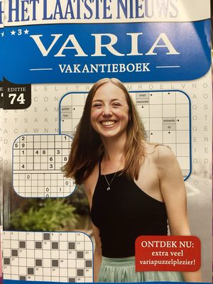 HLN VARIA 3* VAKANTIEBOEK #74