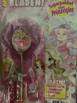 SUPERPAKKET VOOR PRINSESJ #143