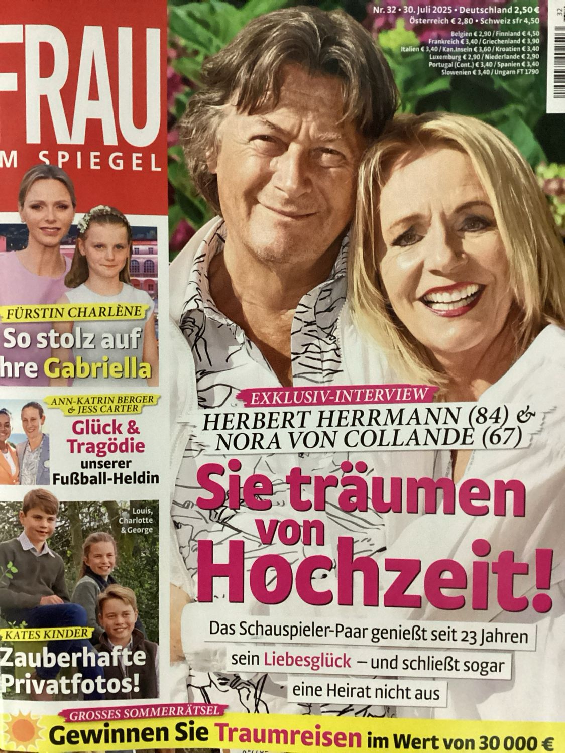 FRAU IM SPIEGEL D #25032