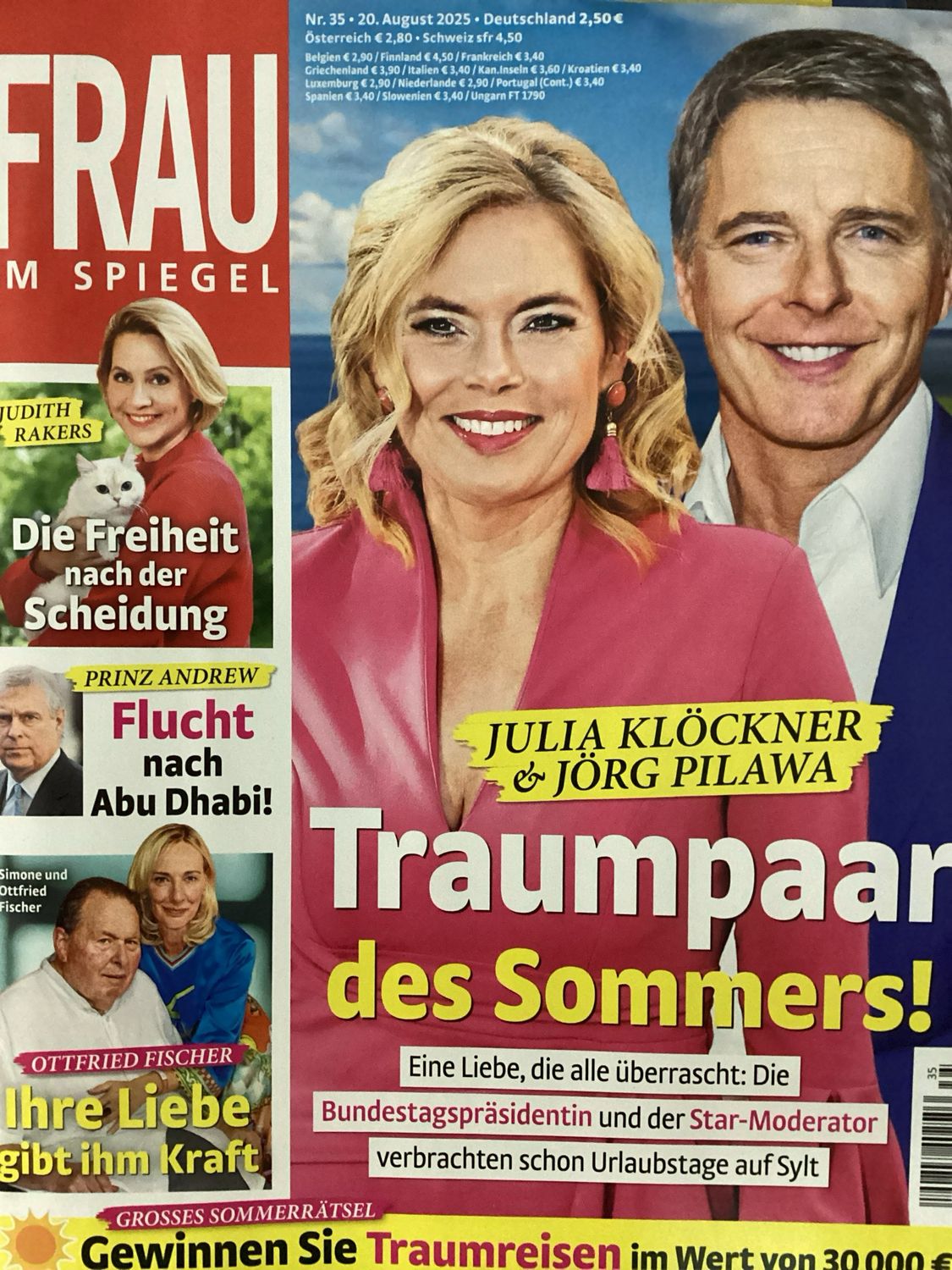 FRAU IM SPIEGEL D #25035