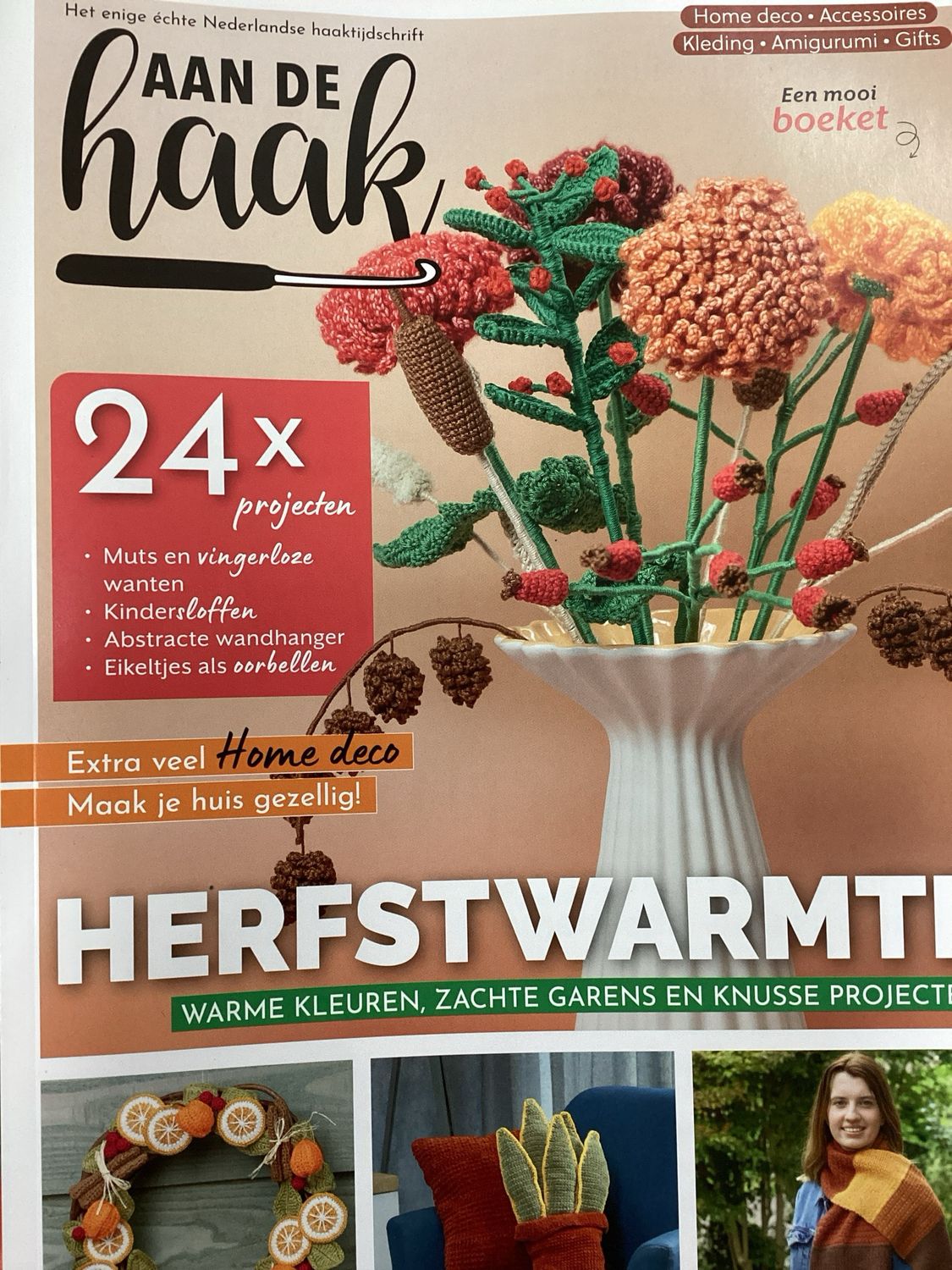AAN DE HAAK #64