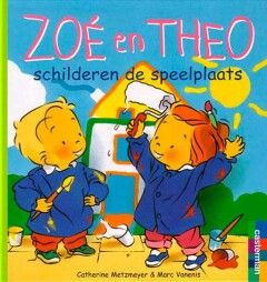 Zoé en Theo schilderen op de speelplaats