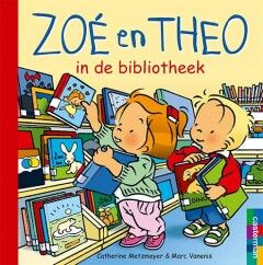 Zoé en Theo in de bibliotheek