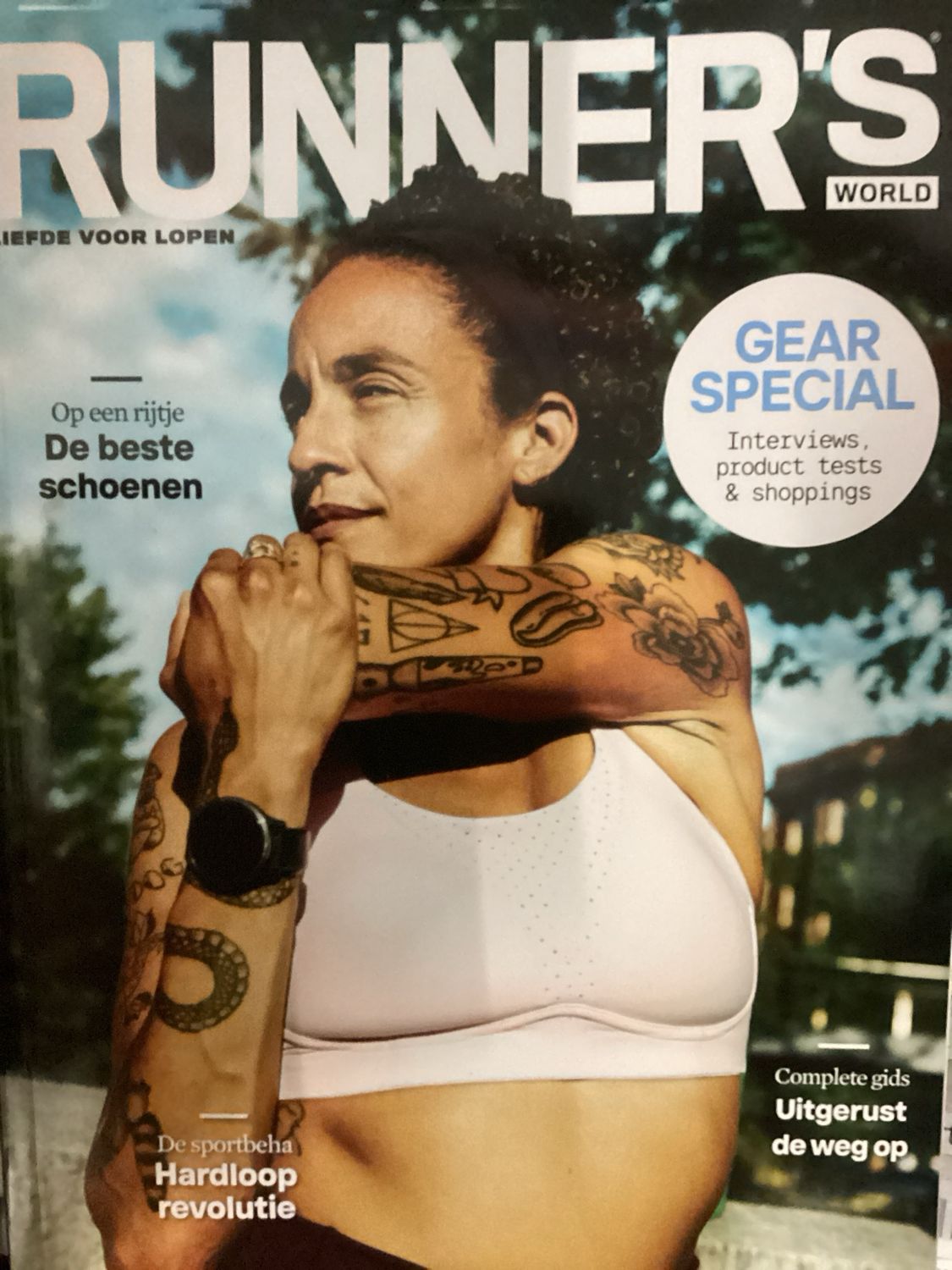 RUNNERS WORLD NL SP GEAR #1/25