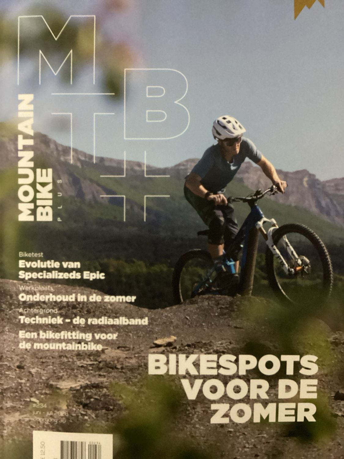 MOUNTAIN BIKE PLUS #234