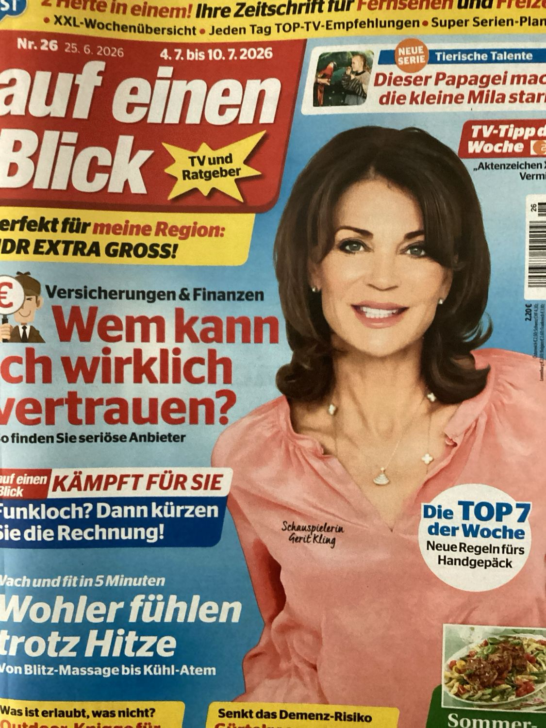AUF EINEN BLICK #26026