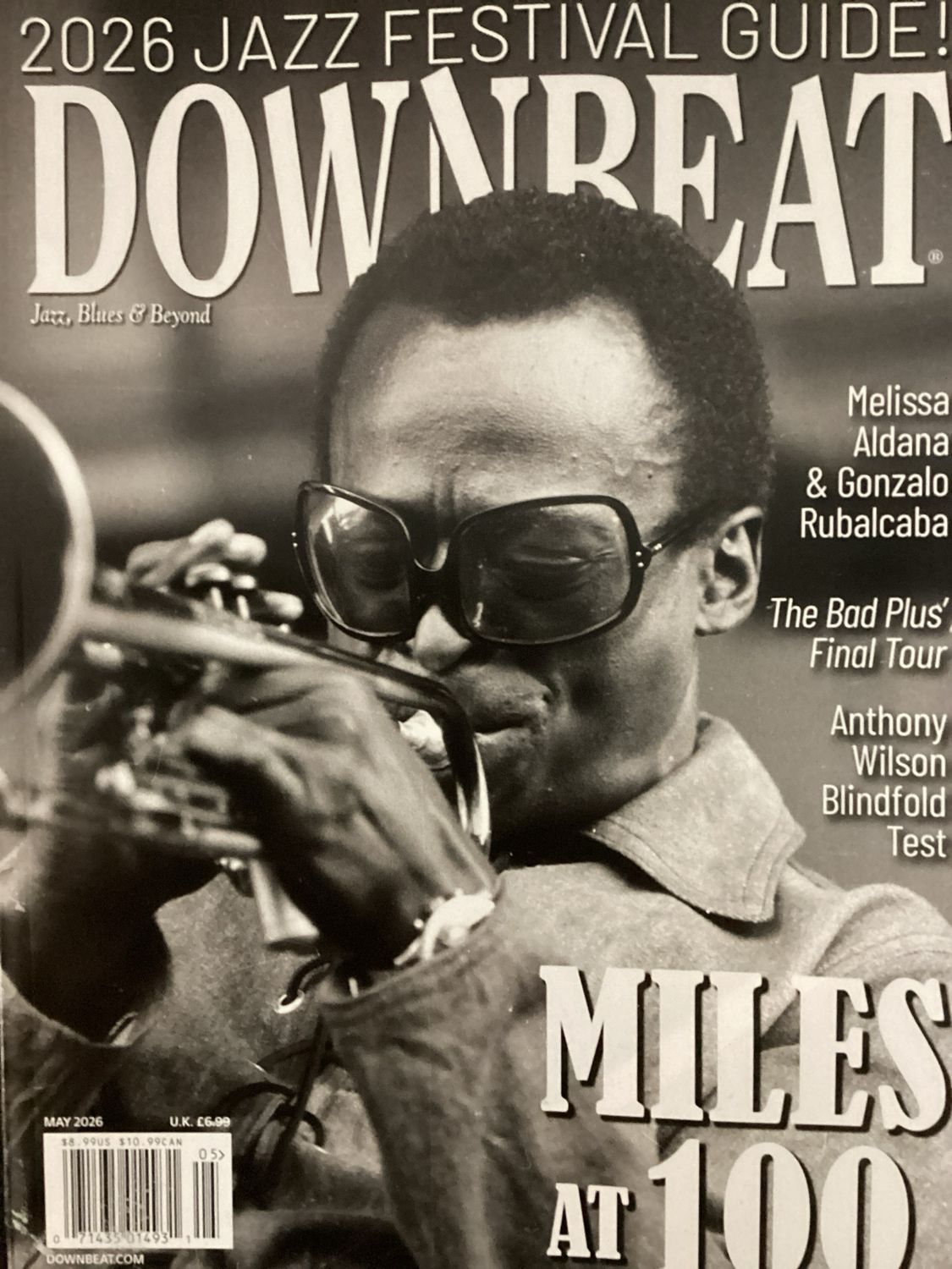 DOWN BEAT #26005