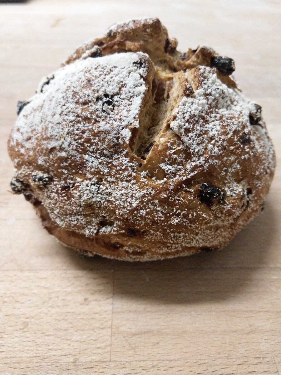 Notenbrood  en roggeverdommeke
