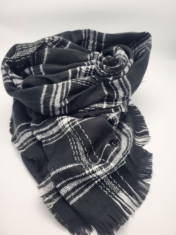 Wintersjaal black
