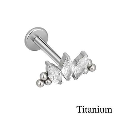 Labret/helix/tragus piercing in motief met 3 witte kristallen