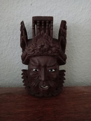 Chinees handgemaakt gezicht expressie Genghis Khan - detail - draken