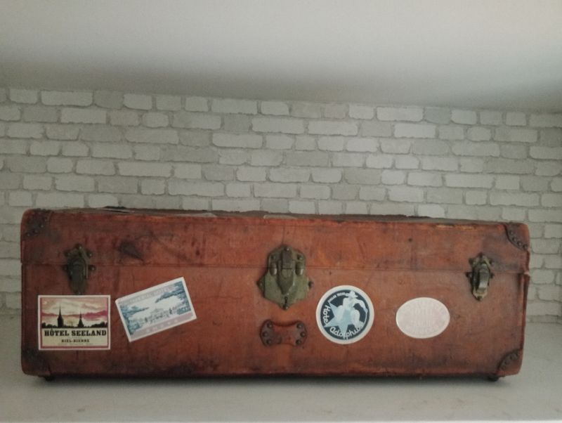 Ancienne Malle de Voyage Française – Bertin Frères (vers 1890–1920)