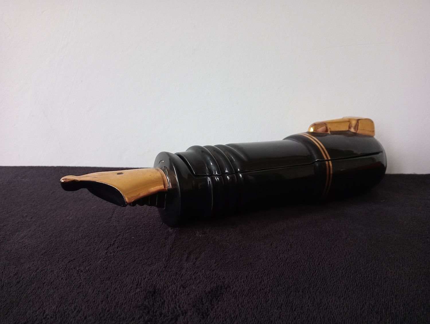 Vintage Porcelain Parker Pen - Silver Crane Company 1984 Vintage Porcelain Parker Pen - Silver Crane Company 1984