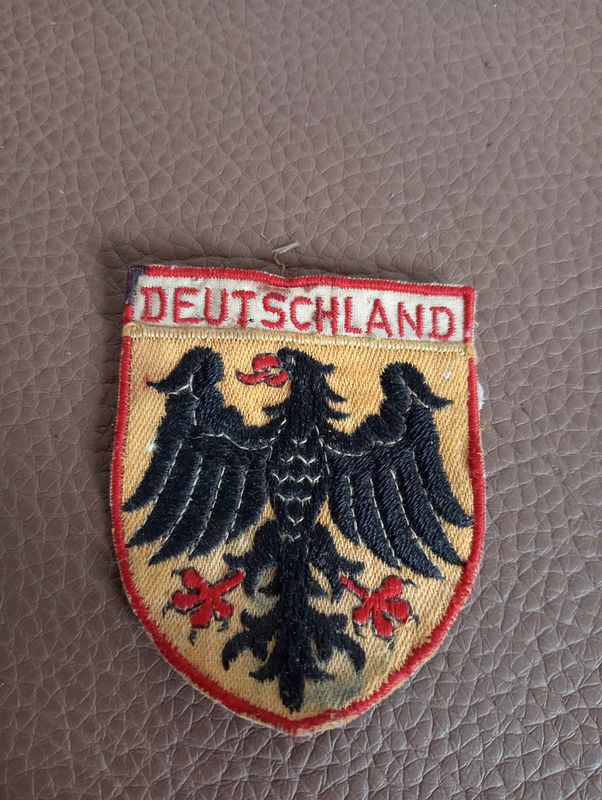 Duitse zwarte adelaar wapenschild borduur badge