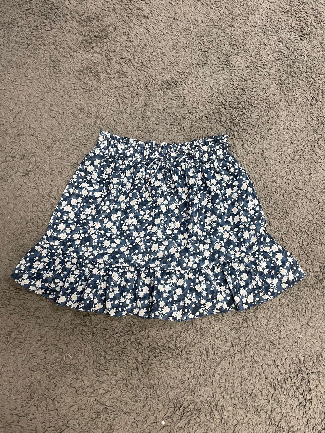 Hailys skort blauw gebloemd