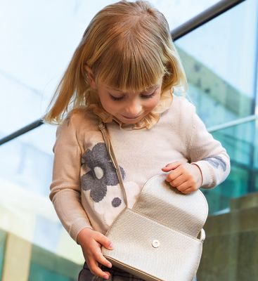 iDo licht gebreid pulletje beige met bloemen