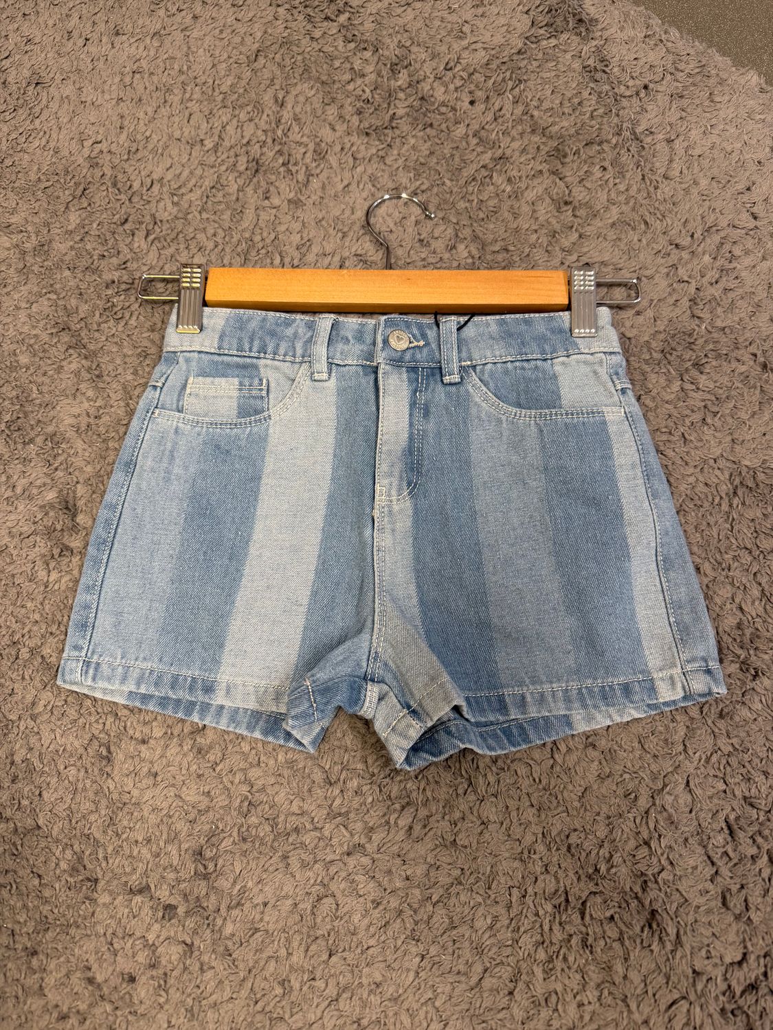 Awesome Ciara jeansshort