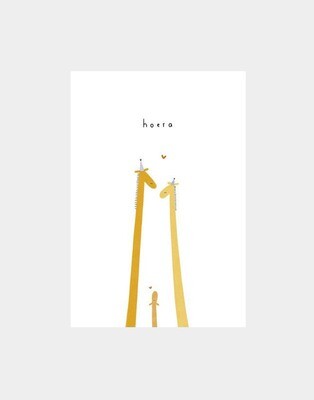 Wenskaart: Hoera ( familie giraf )