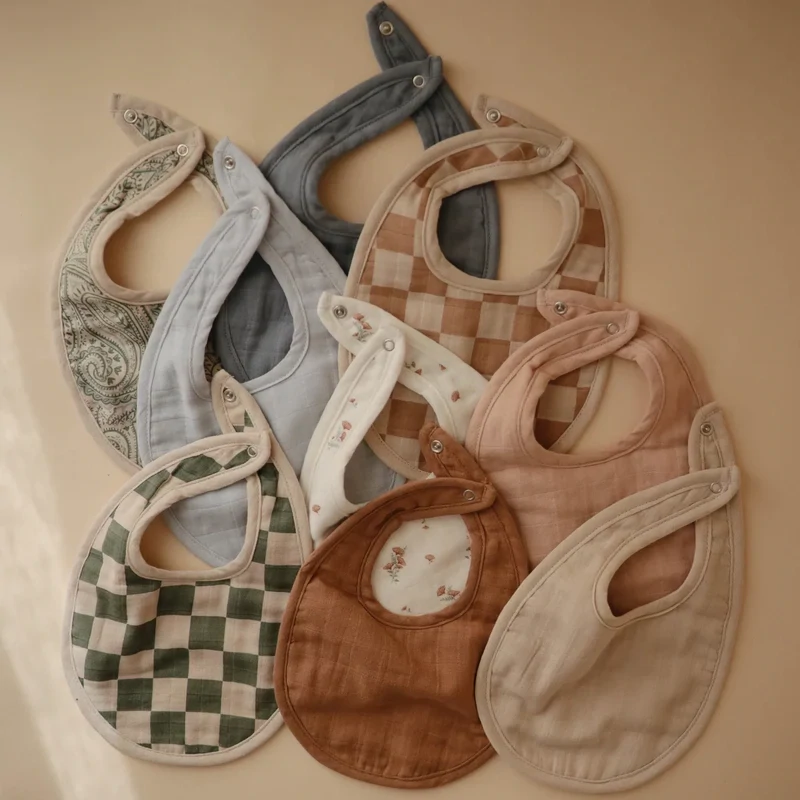 MUSHIE - MUSLIN BIB 2-PACK - ROMAN GREEN/FOG