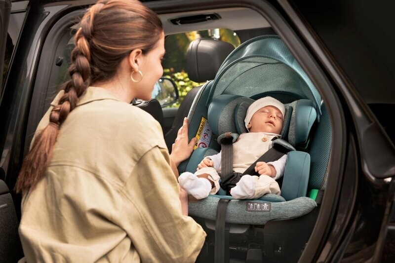 BI-SEAT LUCHTAUTOSTOELTJE &amp; 360 DRAAIBARE BASIS I-SIZE (40-150 CM)