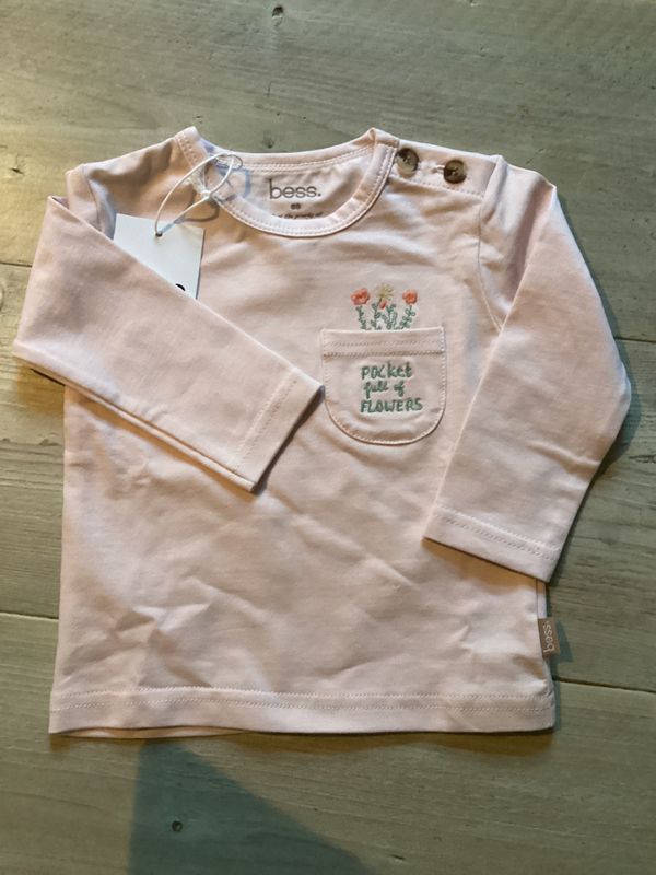 Bass T-shirt met bloempje 68