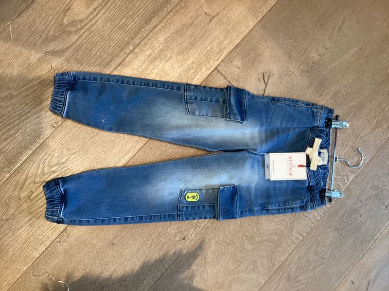 Retour jeans met zakjes 104