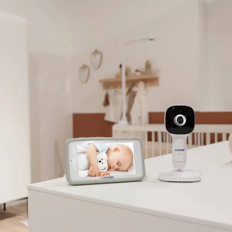 LUVION® Grand Elite 4 Connect Crib White Set