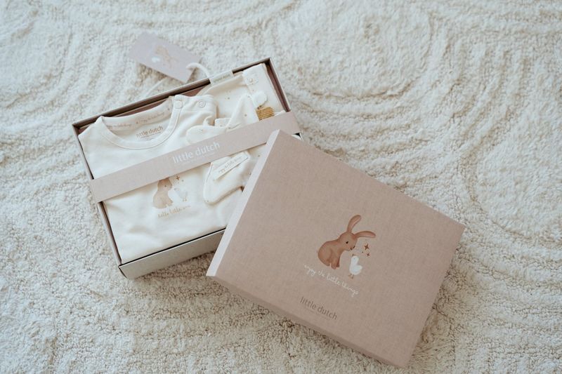 LD Kraamcadeau kleding set - Beige  Size 50-56