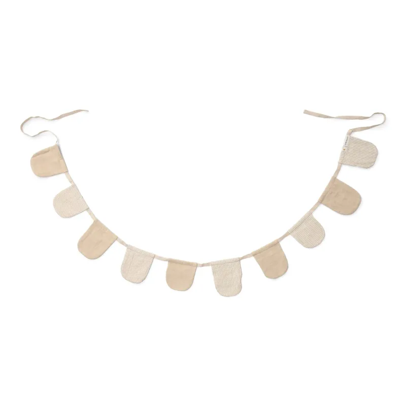 Essentials Slinger met vlaggetjes - Beige - Essentials