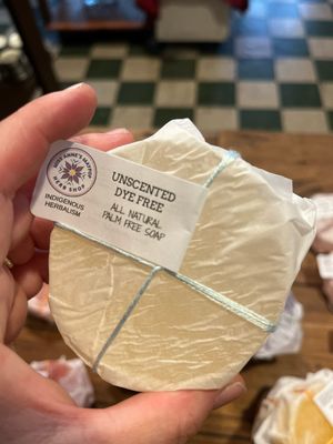 Miss Anne's Palm Free Soap Bar- Unscented, Dye Free