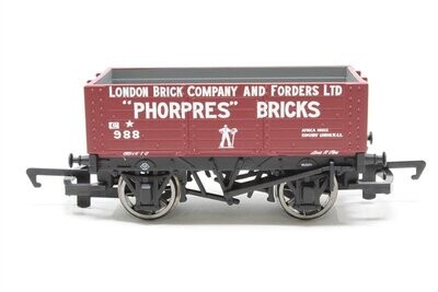 Hornby R6754-PO 6 Plank Wagon 'London Brick Company'