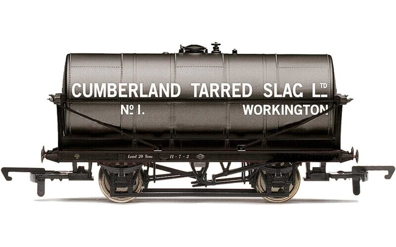 Hornby R60034 20T Tank Wagon, Cumberland Tarred Slag - Era 2/3