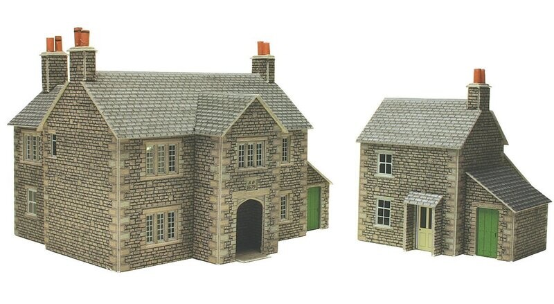 Metcalfe PO250 OO/HO Scale Manor Farm House Card Kit