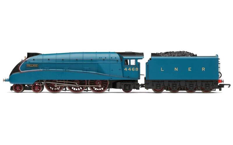 Hornby R3371 RailRoad LNER, A4 Class, 4-6-2, 4468 ‘Mallard’ - Era 3