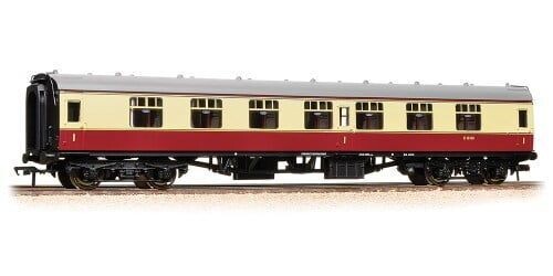 Bachmann 39-177C-LN06 Mk 1 BG full brake M80565 in BR crimson & cream