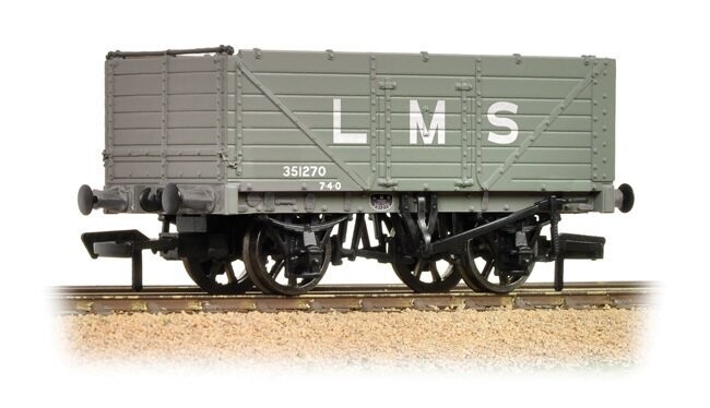 Graham Farish 377-087 7 Plank End Door Wagon LMS Grey N Gauge 