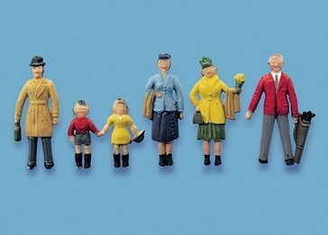 Modelscene by Peco 5057 Standing Passengers Set A Figures OO/HO Gauge