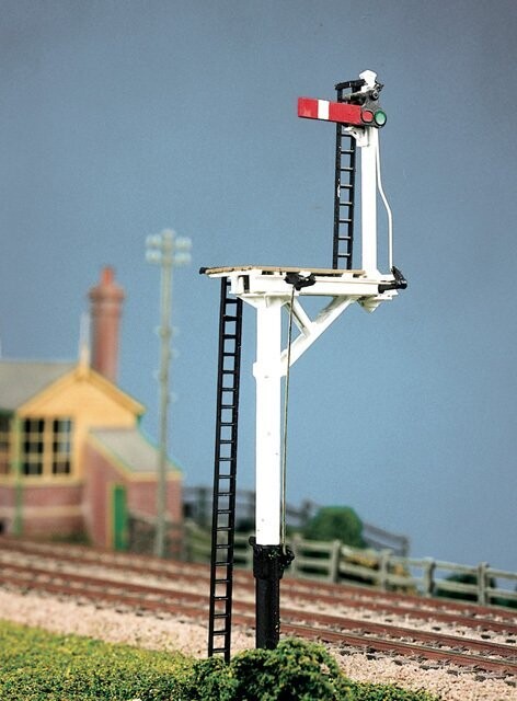 Ratio 476 LMS Square Post Signal Kit OO/HO Gauge